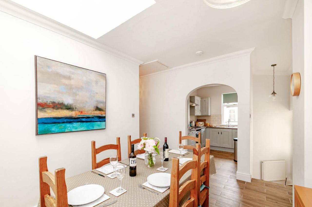 Apartmán 8 Kents Bank House Grange-over-Sands Exteriér fotografie